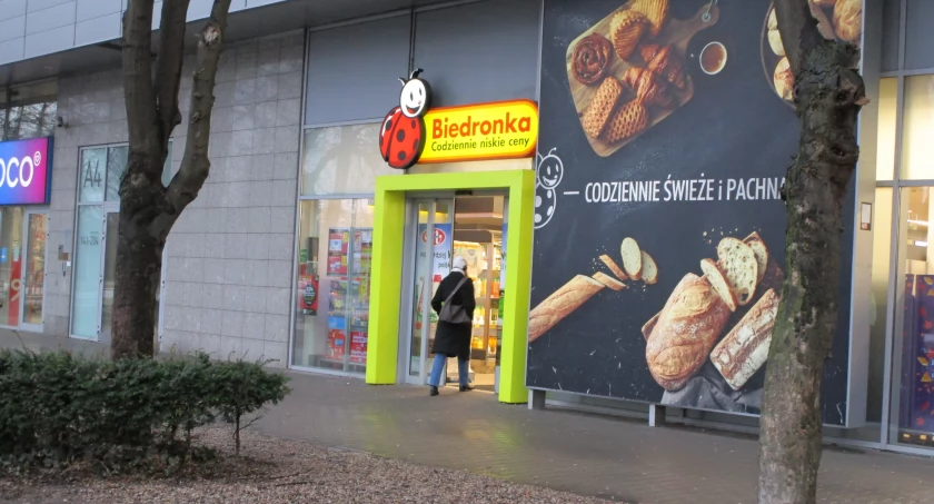 Pięknie nam rozwija się sieć Biedronek, ale.....
