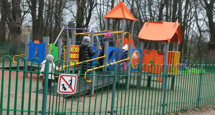 Modernizacja placów zabaw w Parku Szczęśliwickim