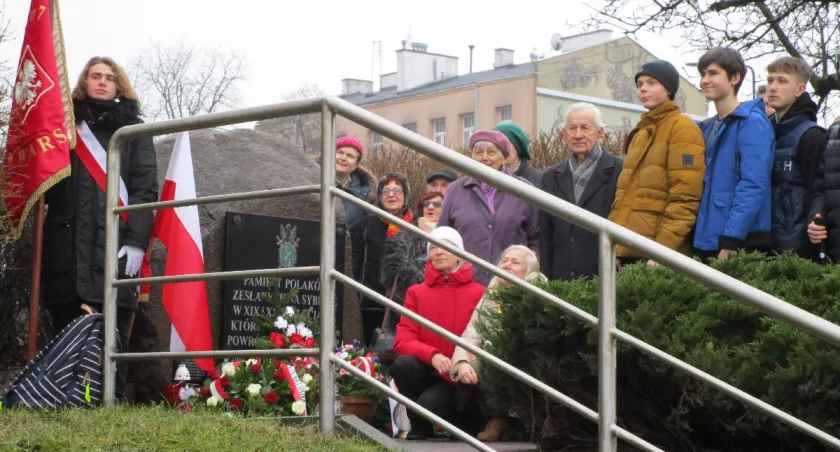 Rondo Zesłańców Syberyjskich i uroczystość przy pomniku- SPROSTOWANIE