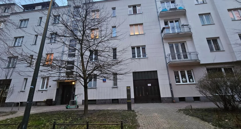 Sękocińska 7 - małymi krokami do przodu