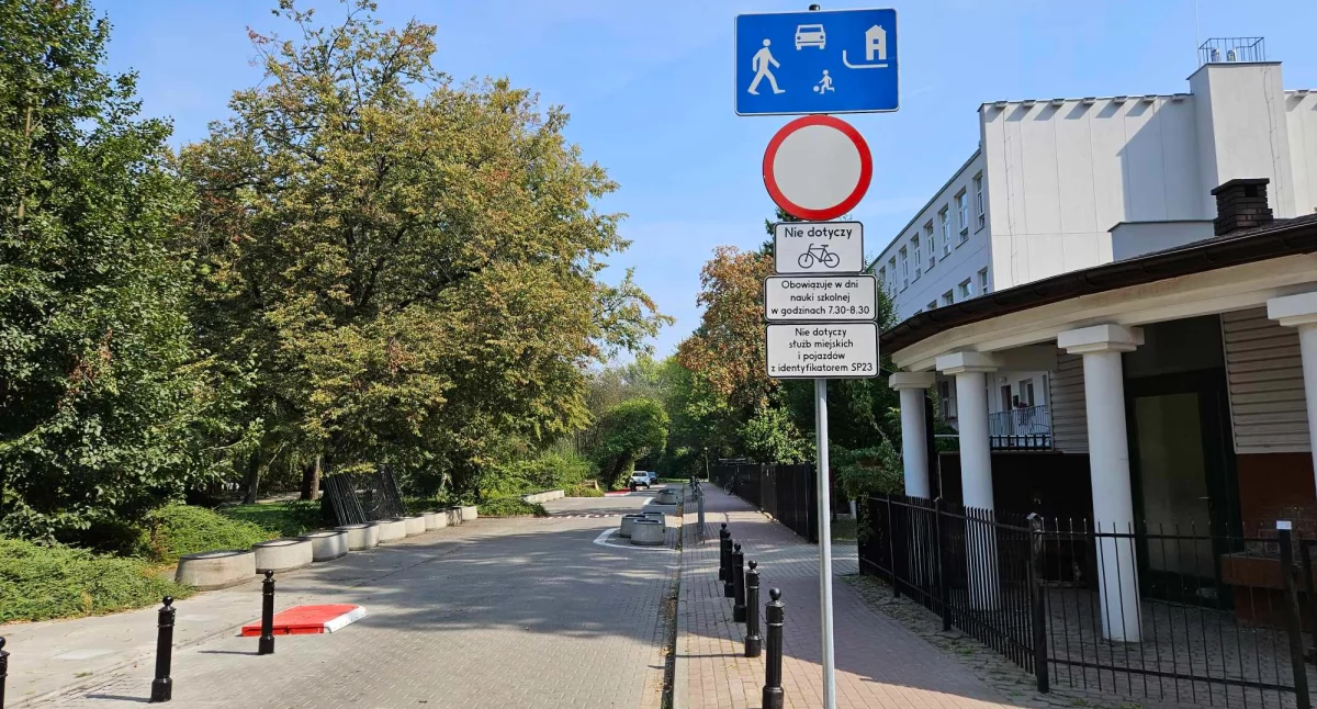 Ulica Reja skradziona mieszkańcom przez aktywistów