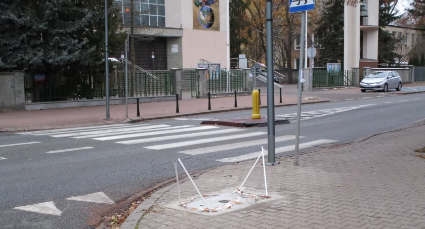 Studzienka telekomunikacyjna zrobiona, ale...