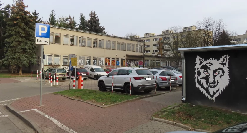 Bogactwo właściciela aż bije po oczach