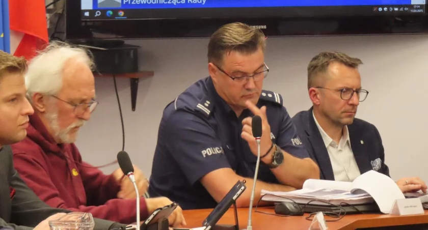 Rada Dzielnicy Ochota o seniorach, lokalach i budżecie