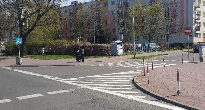 Ruch samochodowy na południowym Rakowcu