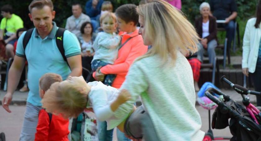Tak się bawi, tak się bawi Ochota!