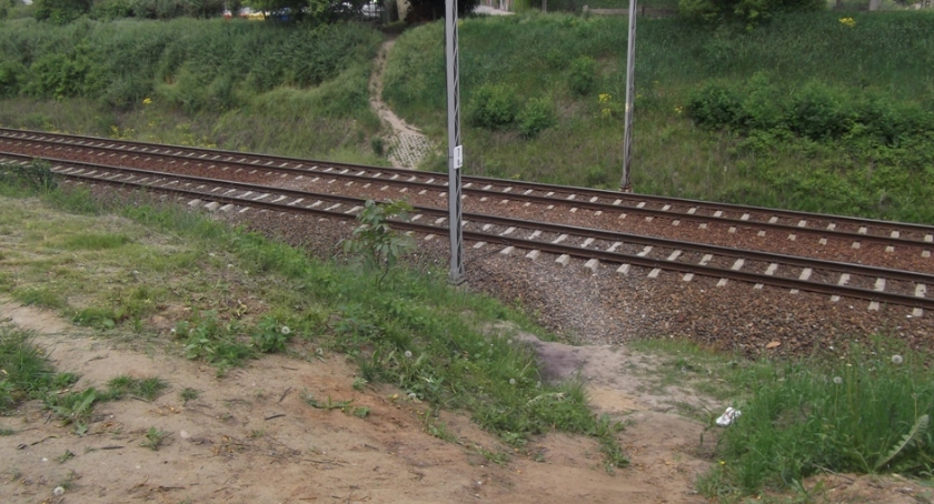 Stan kładek między Włochami a Ochotą