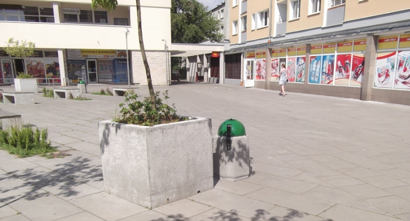 Pozytywne zmiany na placu” Pod Skrzydłami „