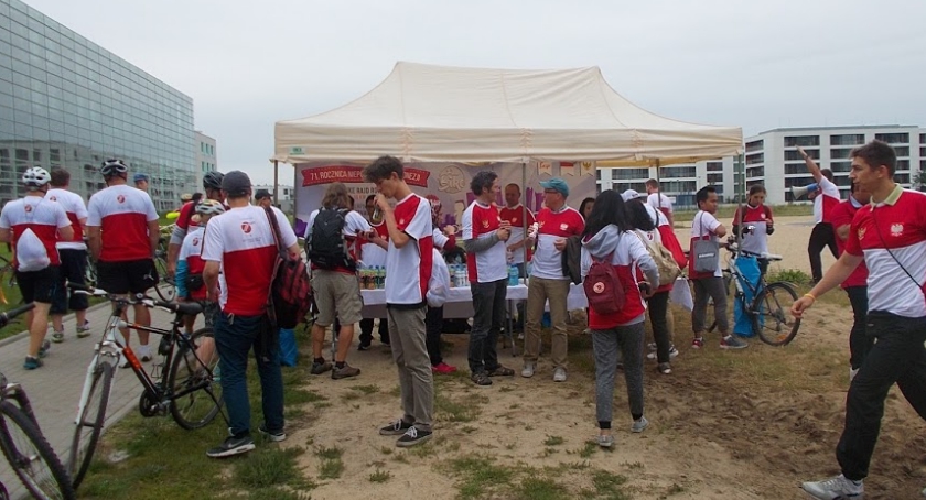 Ciekawa inicjatywa Ambasady Indonezji .