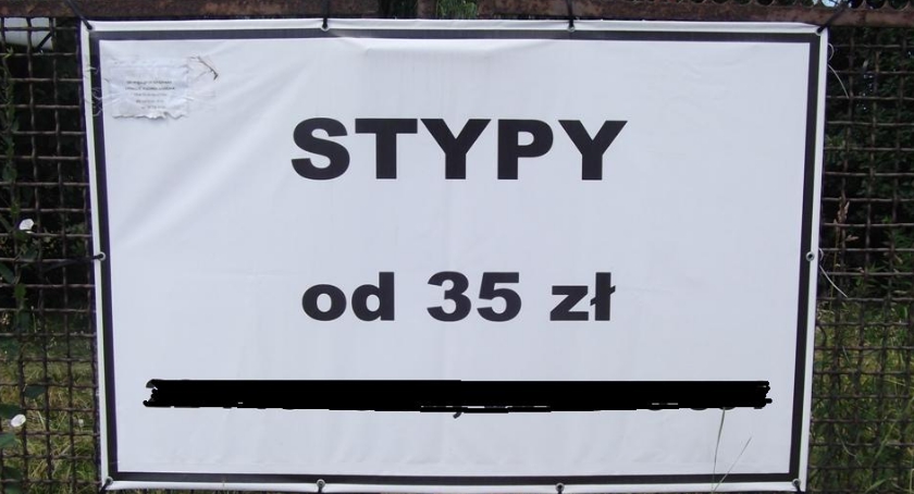 Przemysł pamięci ,czy przepychu ? 
