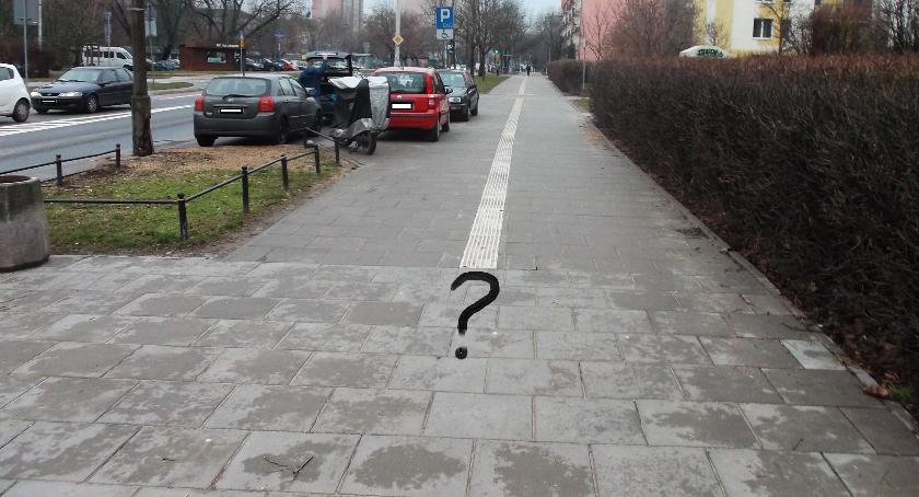  Pojawiające się i zanikające cuda na Korotyńskiego.