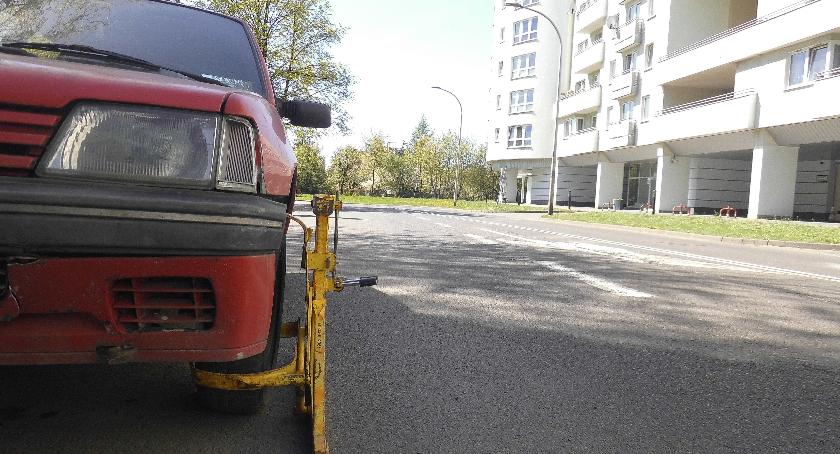 Straż Miejska  szczodra w blokady.