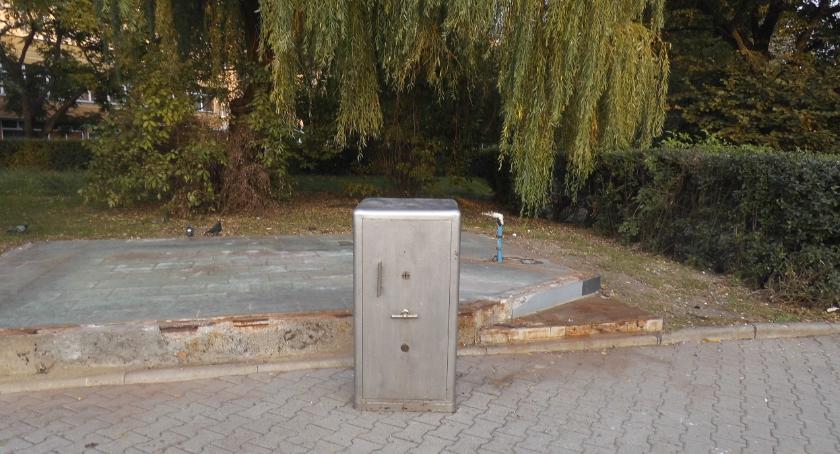 Zapomnieli kasy ?