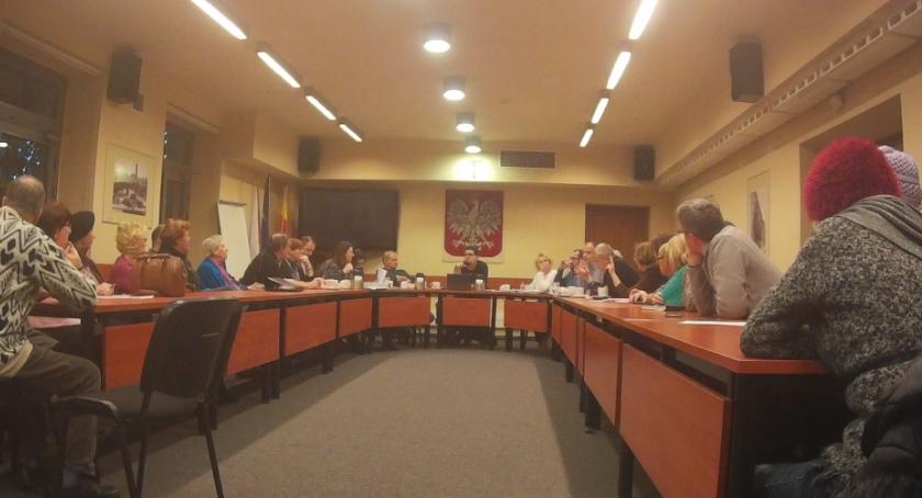 Plac Zawiszy - czy powstanie wieżowiec?
