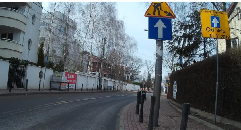 Przebudowa Włodarzewskiej ślimaczy się