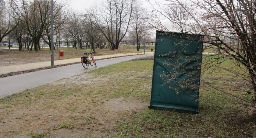 Kto powiedział , że Park Zachodni nie ma toalet?