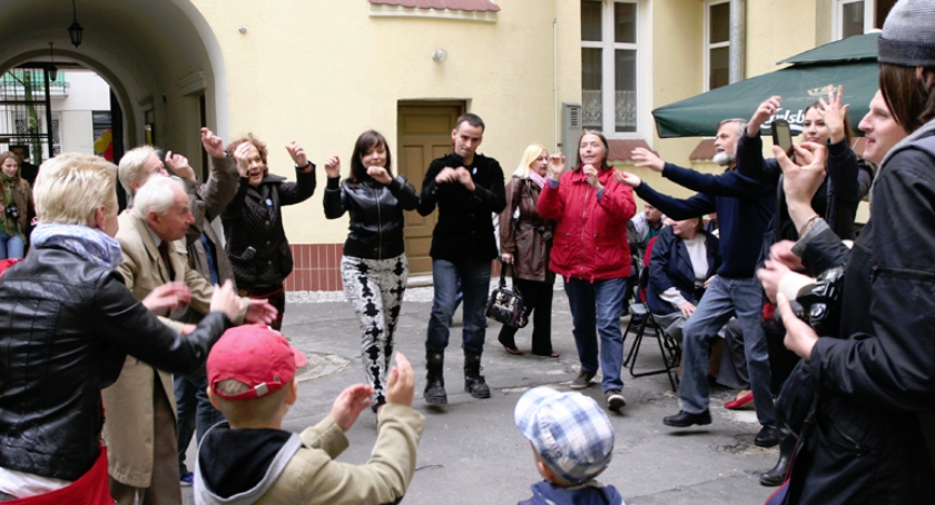 Setka na Tarczyńskiej -Świętujemy 100 – lecie  Ochoty w Warszawie