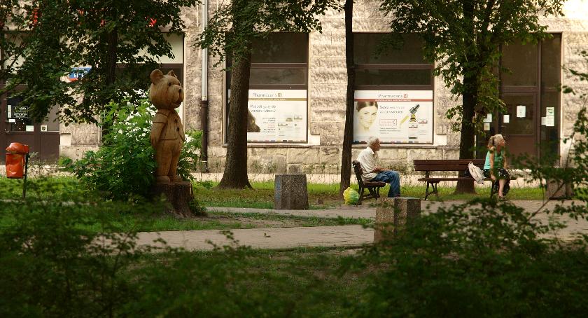 Porozmawiajmy o placu Baśniowym