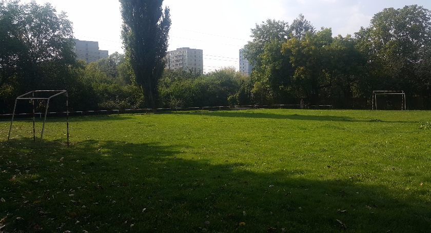 1 PIKNIK SĄSIEDZKI NA RAKOWCU
