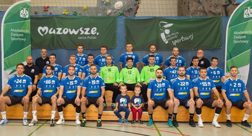 Cieżki rewanż szczypiornistów 