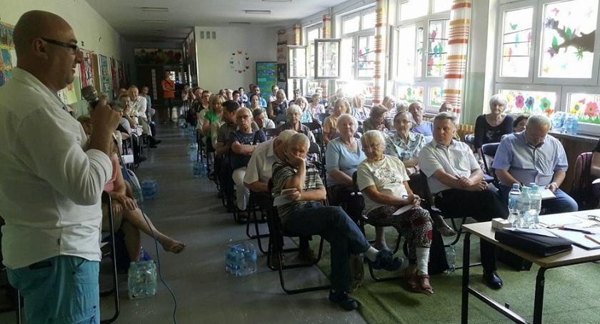 Rakowiec chce rozmawiać.