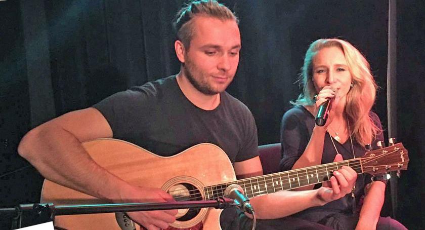 Krajewski i Bem akustycznie. Śpiewa Marta Kuszakiewicz