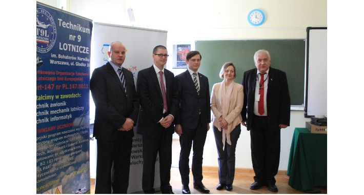 Nowa jakość informatyki w Zespole Szkół im. Bohaterów Narwiku!