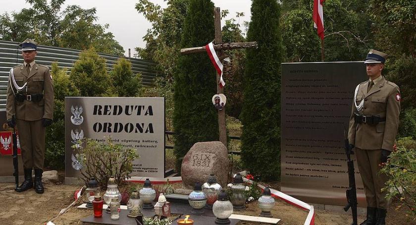  PiS i PO murem przeciwko Reducie Ordona