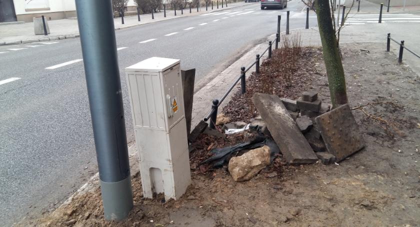Bezmyślność kosztuje, a płacimy my wszyscy.