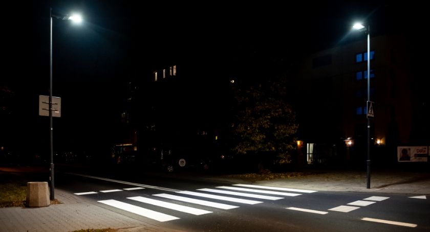 Będzie jaśniej na przejściach dla pieszych
