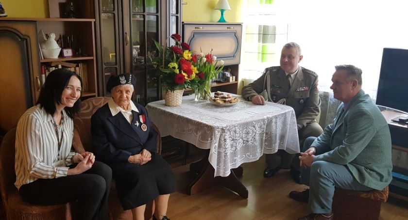 Żołnierz Zapory, bohaterka z Ochoty została kapitanem
