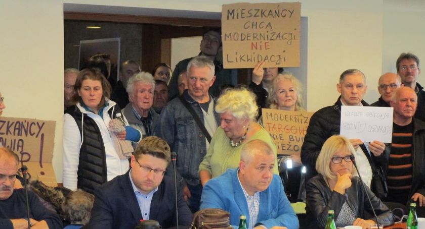 Sesja w sprawie bazaru w obecności prezydenta