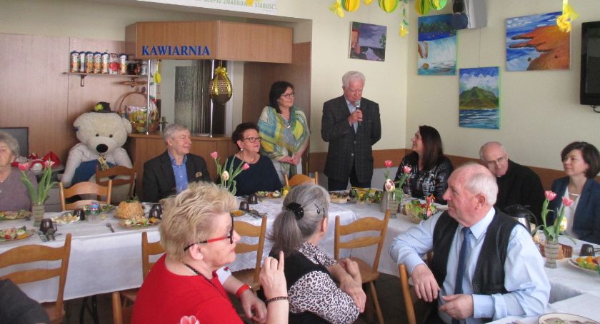 Świąteczne spotkanie seniorów z Ochoty