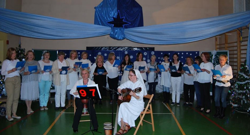Koncert świąteczny polsko-angielski w SP 97