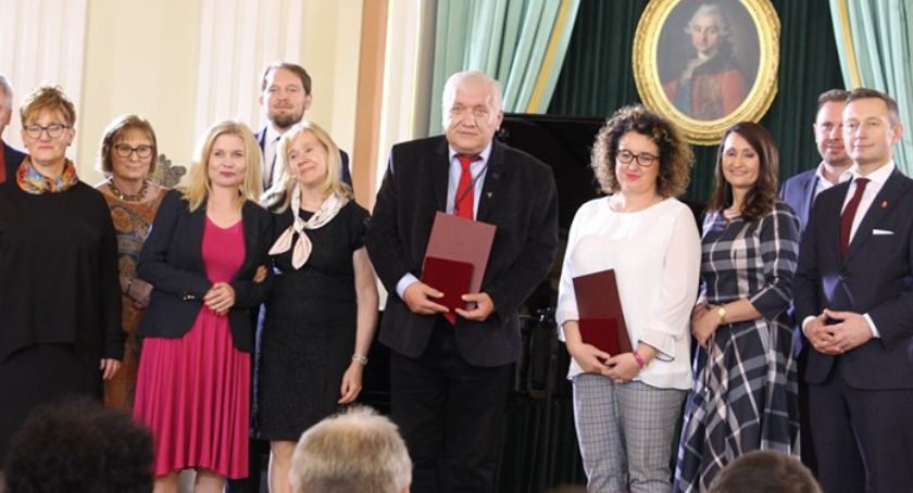 Dzień Edukacji Narodowej – nagrody dla nauczycieli z Włoch 