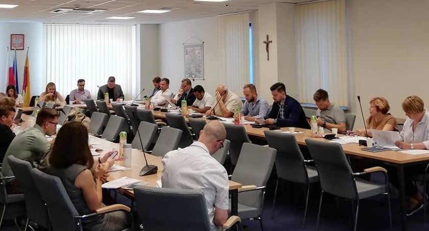 Trzeszcząca koalicja we Włochach