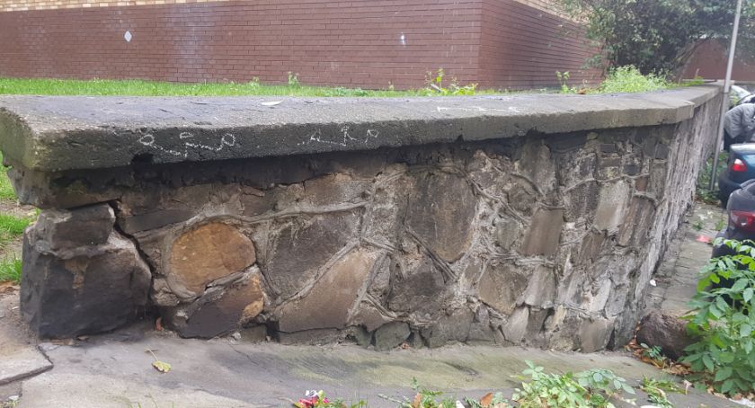 Grójecka 59/63 - czy mury runą, runą, runą…?