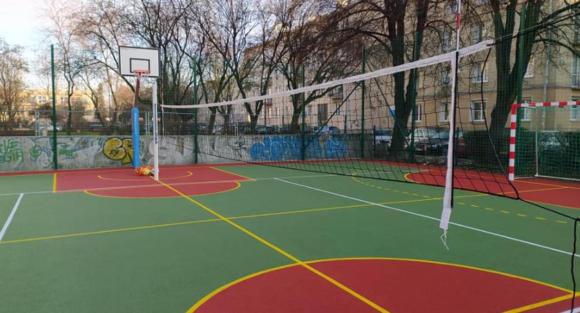 Plac Baśniowy – boisko gotowe
