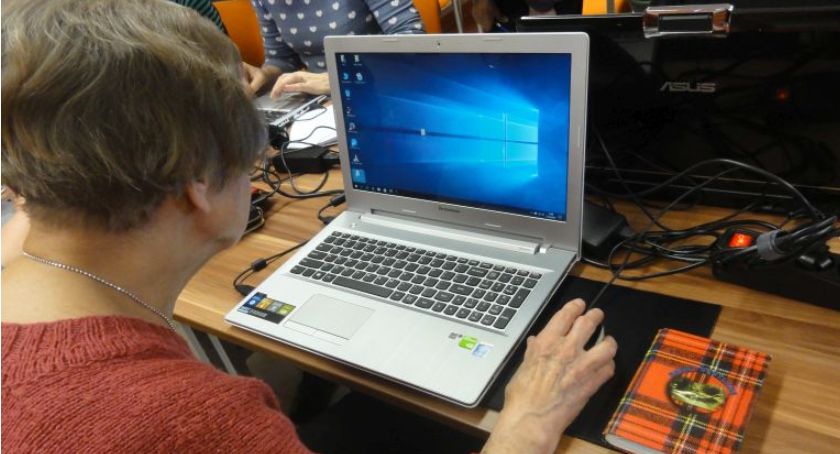 Bezpłatne szkolenia z obsługi komputera i Internetu! 