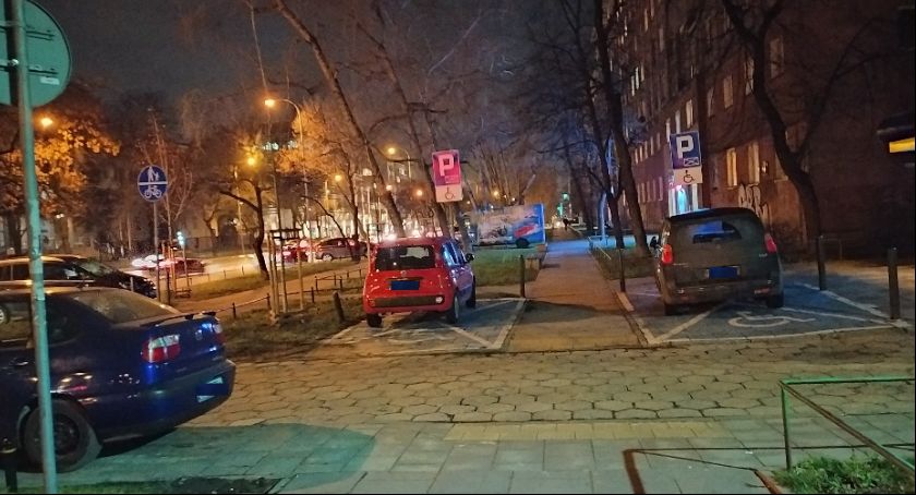 Chodnik wolny od rowerzystów