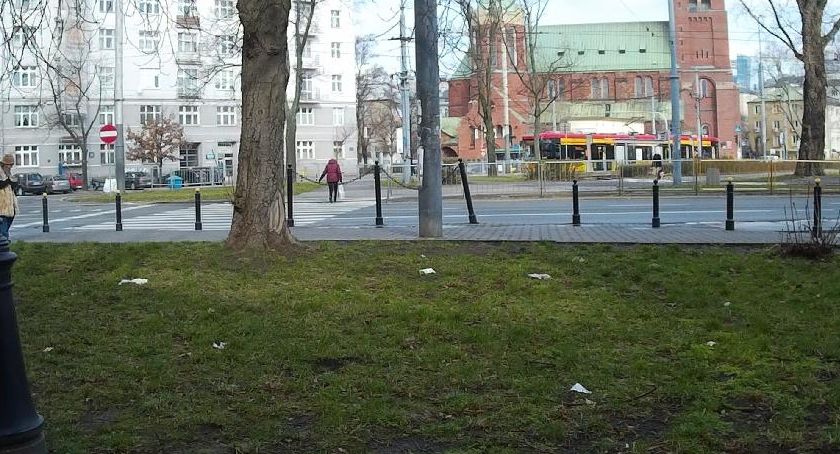 Plac Narutowicza bez retuszu
