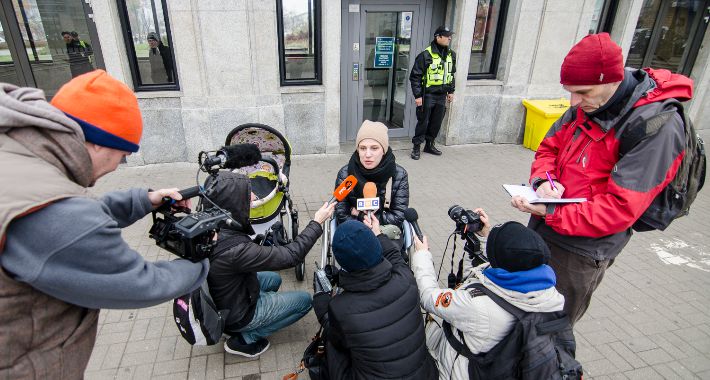 Kolej pozornie dostępna  dla niepełnosprawnych 