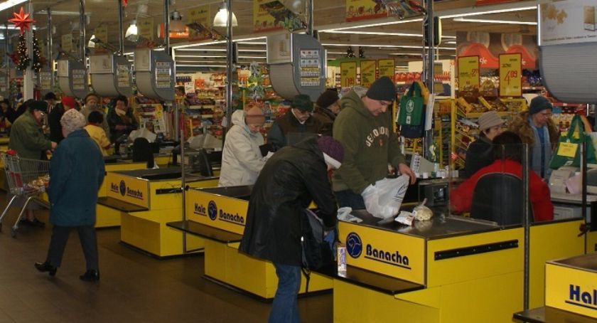 Hale Banacha - Chocholi taniec urzędników ratusza