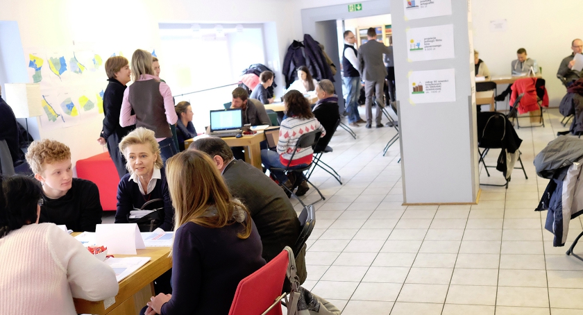 Przyjdź, porozmawiaj, napisz projekt