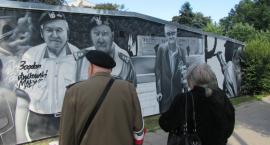 Korotyńskiego 12 - Ochocki Tryptyk Powstańczy