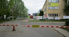 Teren prywatny, droga prywatna i szlaban prywatny. 