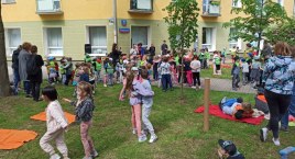 Mama to jedno z pierwszych słów