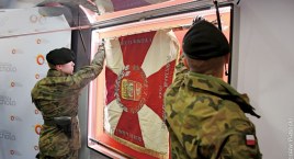 Sztandar IV Obwodu Armii Krajowej jest na stałe w urzędzie