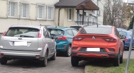 Parking przy Dunajeckiej -już nie prosimy a błagamy