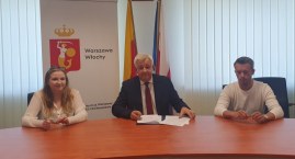 Kolejne budynki we Włochach ze źródłami energii odnawialnej 